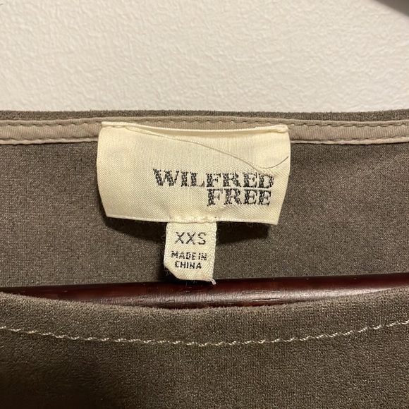 Faux suede shift dress - Picture 5 of 6